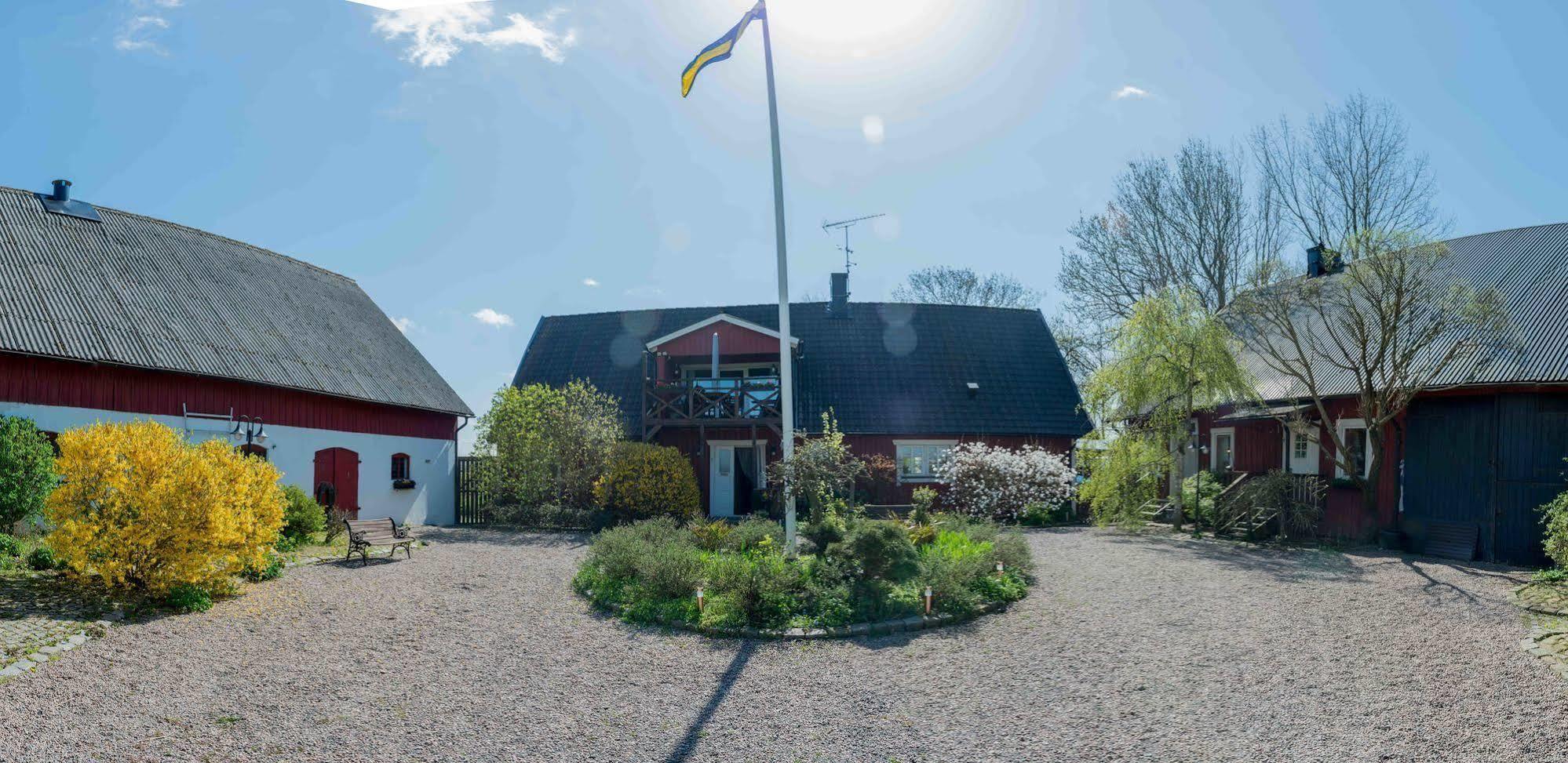Mattisgarden Bed & Breakfast Östra Ljungby Dış mekan fotoğraf