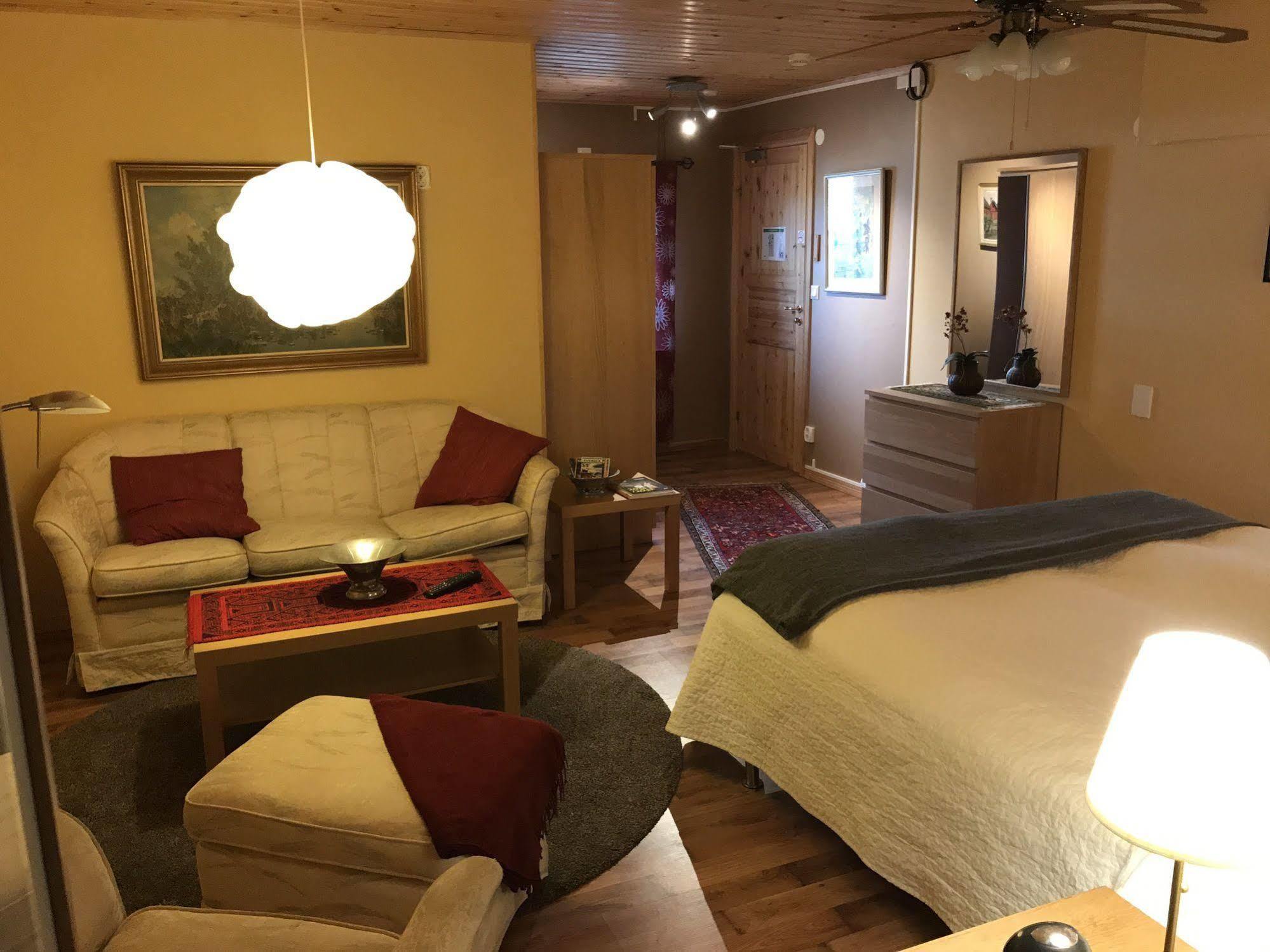 Mattisgarden Bed & Breakfast Östra Ljungby Dış mekan fotoğraf